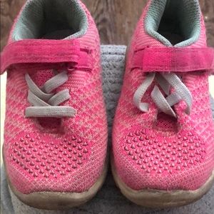 Toddler comfy tennis shoes